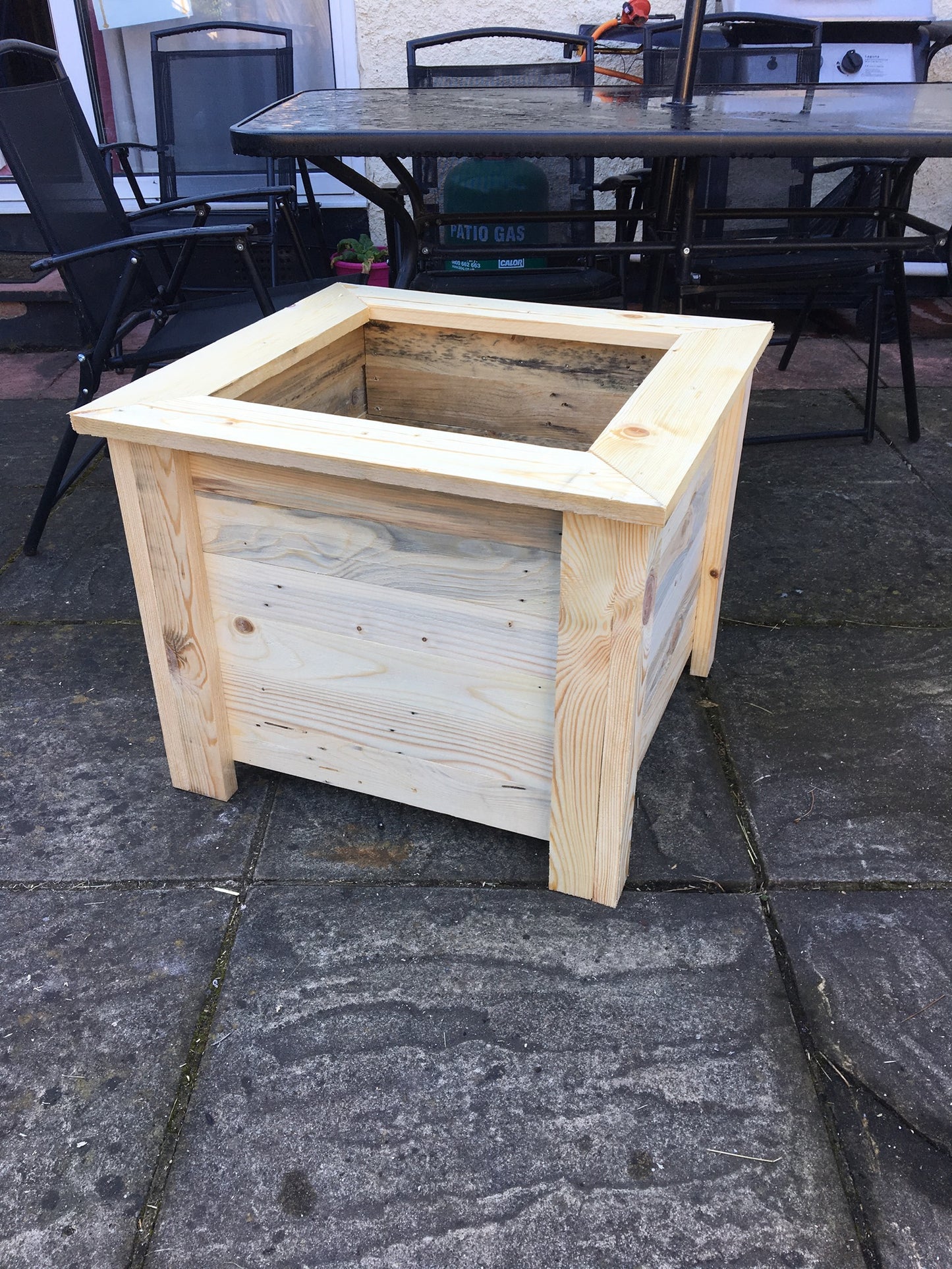 Modern 60cm wooden square planter
