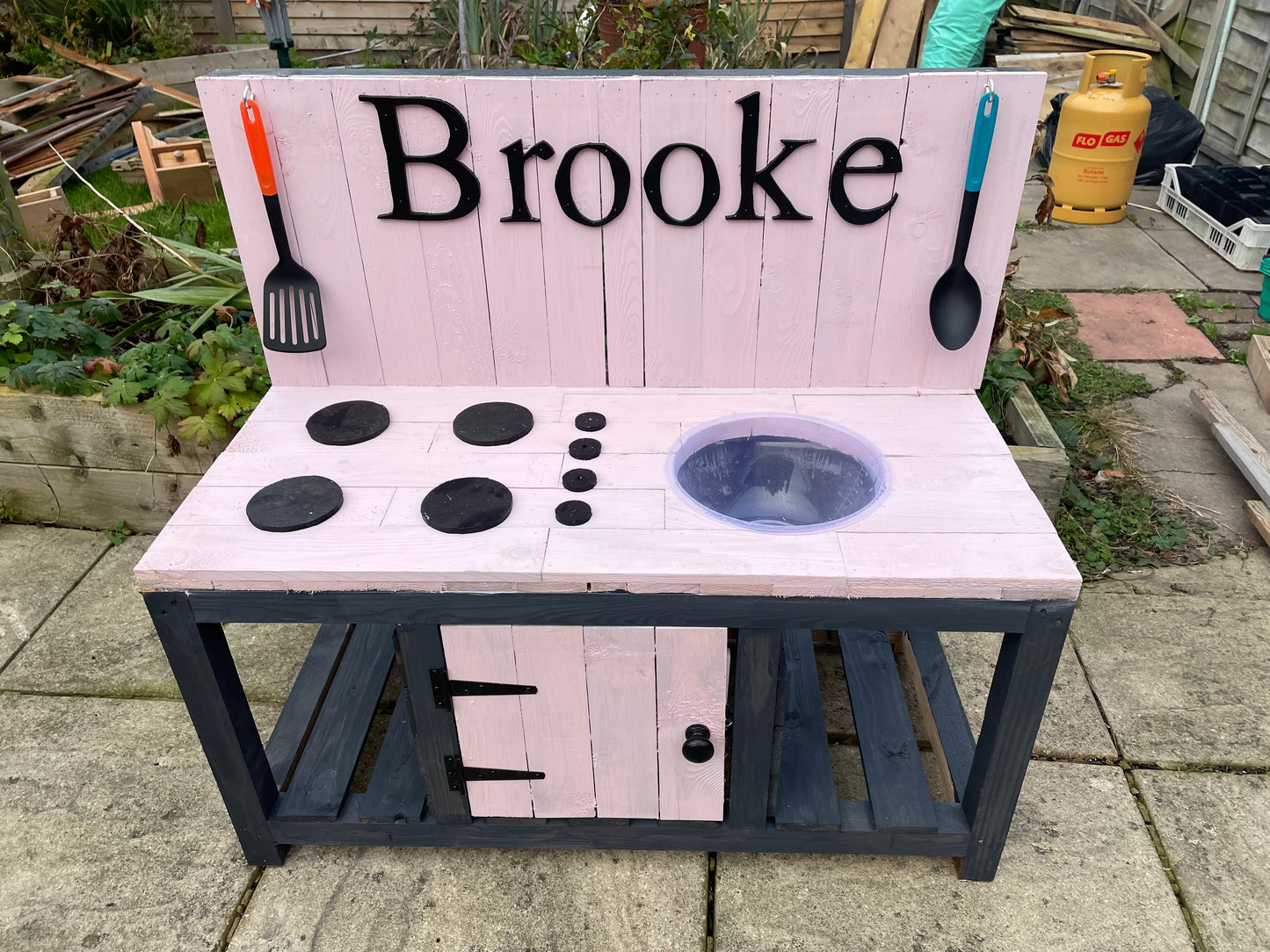 Mud kitchen