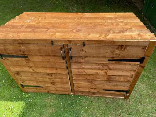 Garden Log storage