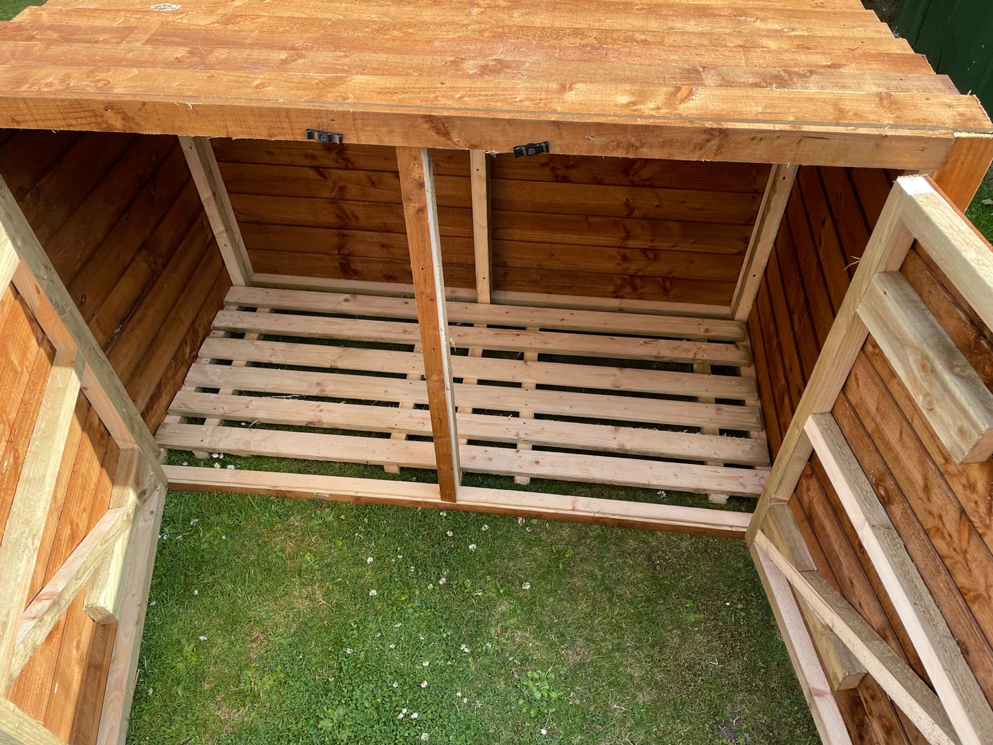 Garden Log storage