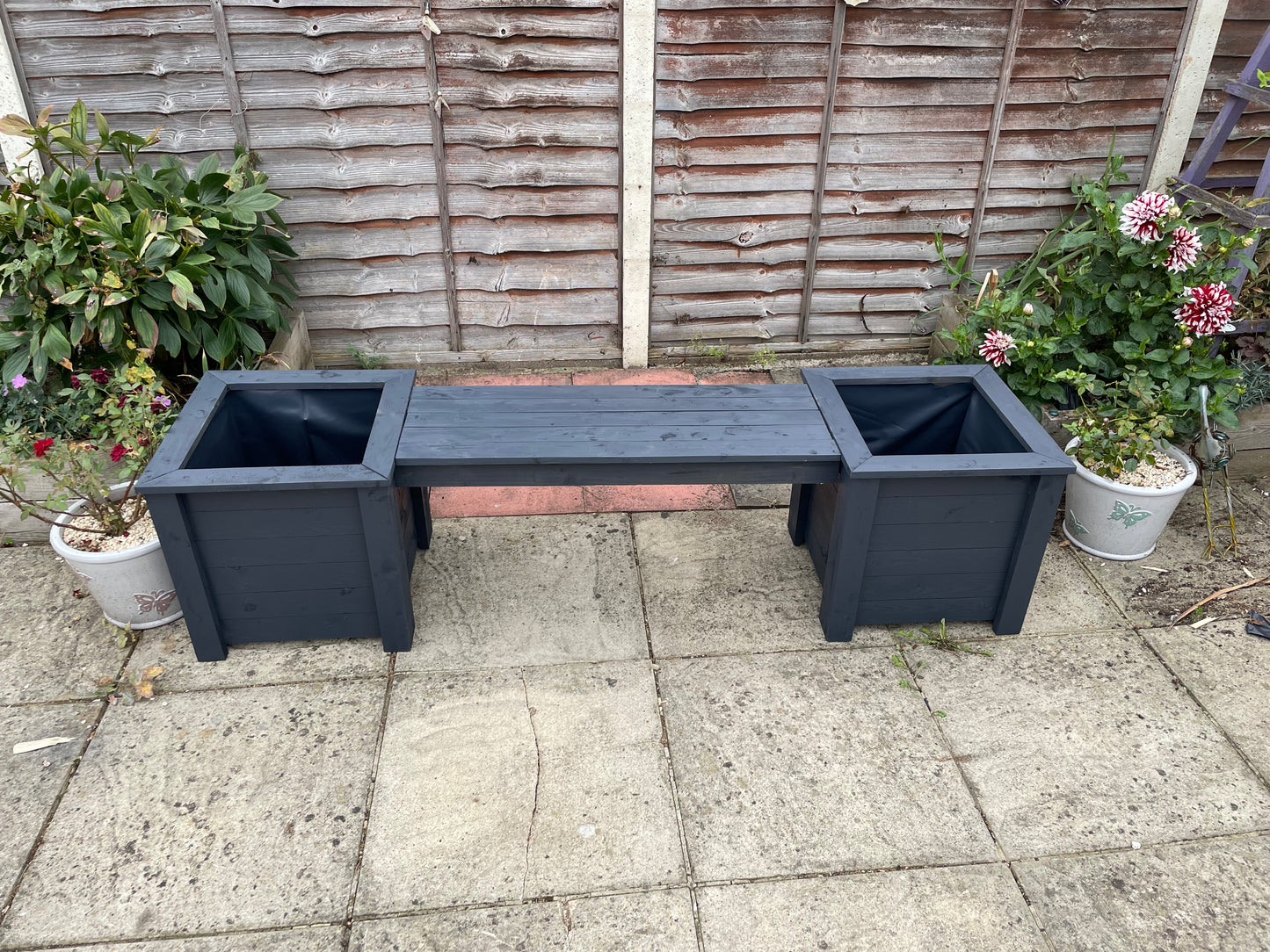 Modern Garden bench planter